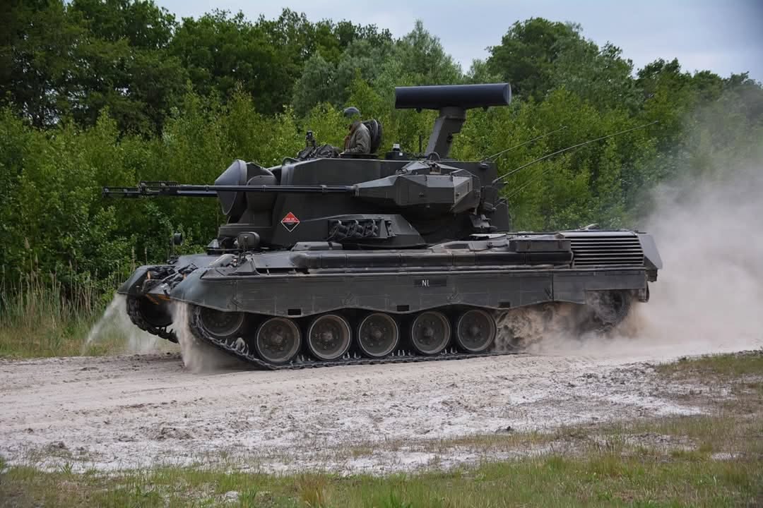 Falcon Spring at training area De Haar at Assen (The Netherlands)

#leopard1tank #leopardmainbattletank #ot64 #ot64skot #gepardtank #amxvci #dafyp408 #ypr765 #m577
#dutchpower #dutcharmy #dutchdefence #dutcharmy🇳🇱 #dutchmilitary #dutchmilitaryvehicles #koninklijkelandmacht #werkenbijdefensie #pantsers #pantsergenie #landmacht #militaryspotters #military_glory #militaryvehicle #military_beautiful_picture #militarytechnology #militarymuscl #militaryphotographer #militaryexercises #militarymuscle #armytech

@stichting_mobiele_artillerie