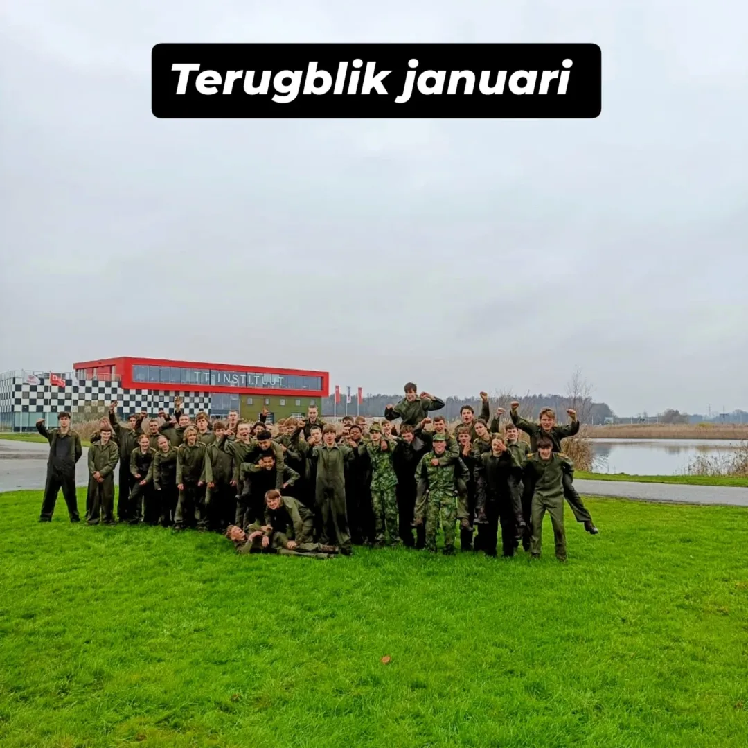 TERUGBLIK JANUARI 

Een korte schoolmaand omdat we door de sneeuw een week online les moesten geven.
📸1. Onze praktijklocatie - TT Assen 🏎️🏍️

📸2+3 Examen zwemmen voor alle 1e jrs Grop studenten.

 📸4. 2e Open Dag weer groot succes --> 45 nieuwe 
  inschrijvingen.

📸5+6 Intake 2 --> 28 nieuwe studenten 💪🏻

#drenthecollege #dcterra #vevaopleiding #veva #werkenbijdefensie