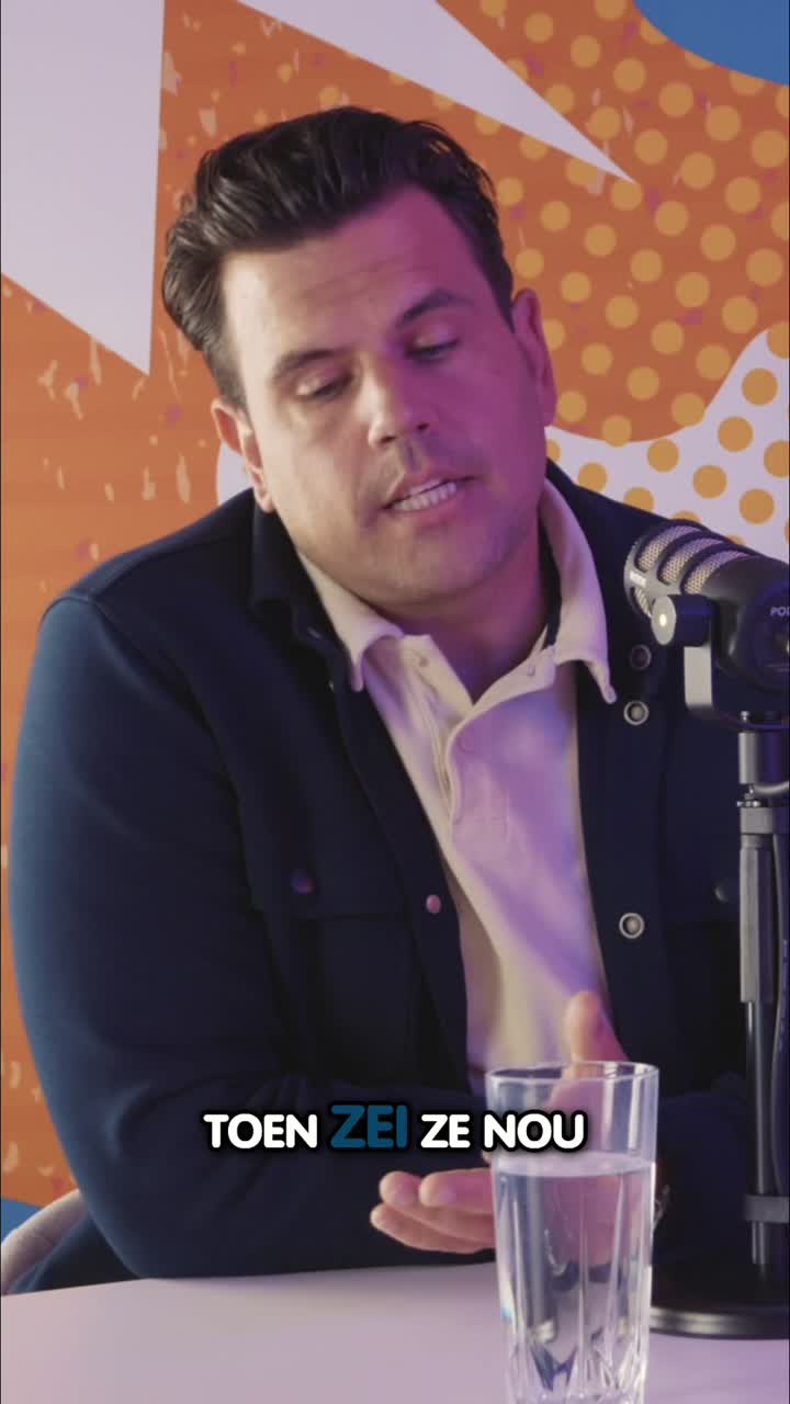 Check de podcast!

Mijn aflevering van het gesprek met Andreas Bouman staat nu live op jouw favoriete streamingdienst. 

Ik vertel over waarom ik met Nutzy gestart ben, over kleine dingen die je kan doen als werkgever om verbinding met jonge generaties te maken en hoe je talent binnenboord houdt.

Dankjewel Andreas. Check de podcast De Aantrekkelijke Werkgever op Spotify via deze link: https://lnkd.in/eCSzfgnQ

Nutzy | by Purple Squirrel Effect

#nutzy #podcast #luisterenindeautoofopdefiets