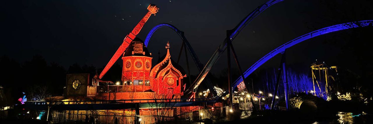 Winter Feelings im Toverland: Wo der Winter wirklich zaubert, in diesem Jahr mit einer neuen Show!

🇩🇪 https://lnkd.in/ekCd-ZVE
🇺🇸 https://tpcr.de/1u

#Freizeitparks #ThemeParks #AmusementParks #WinterFeelings #Toverland #IAAPA