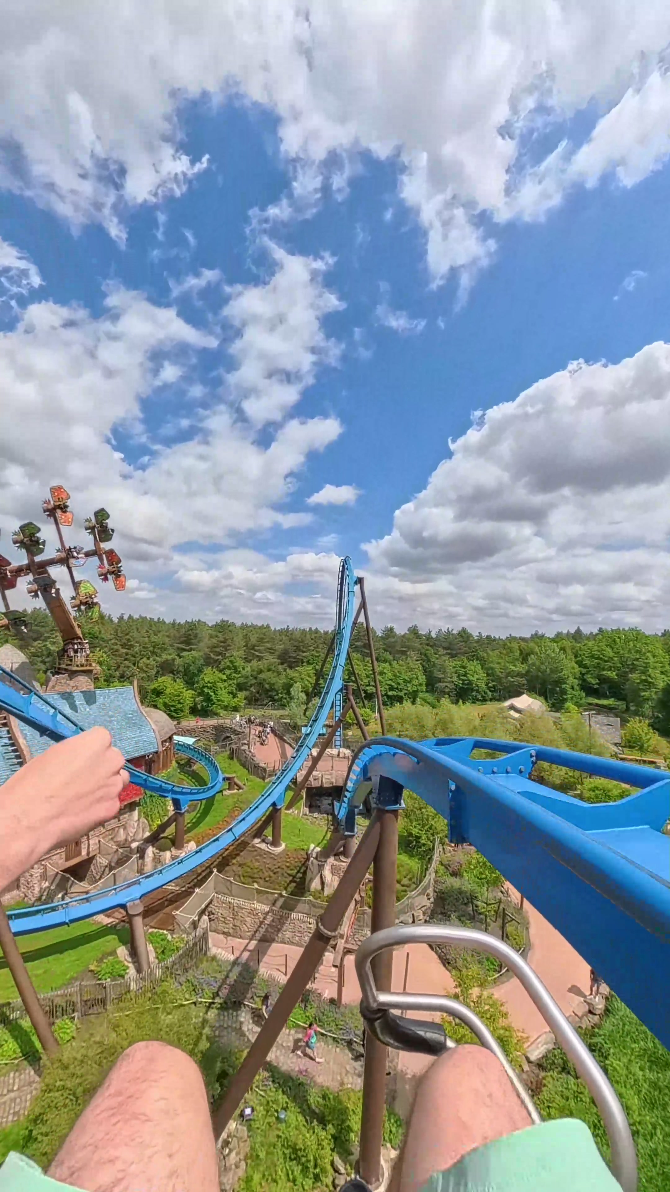 This Wing Coaster Has An Awesome Setting! 🤩
•
🎢 Fenix at Toverland 🎡
•
#fyp #pov #rollercoastertiktok #toverland #fenix 